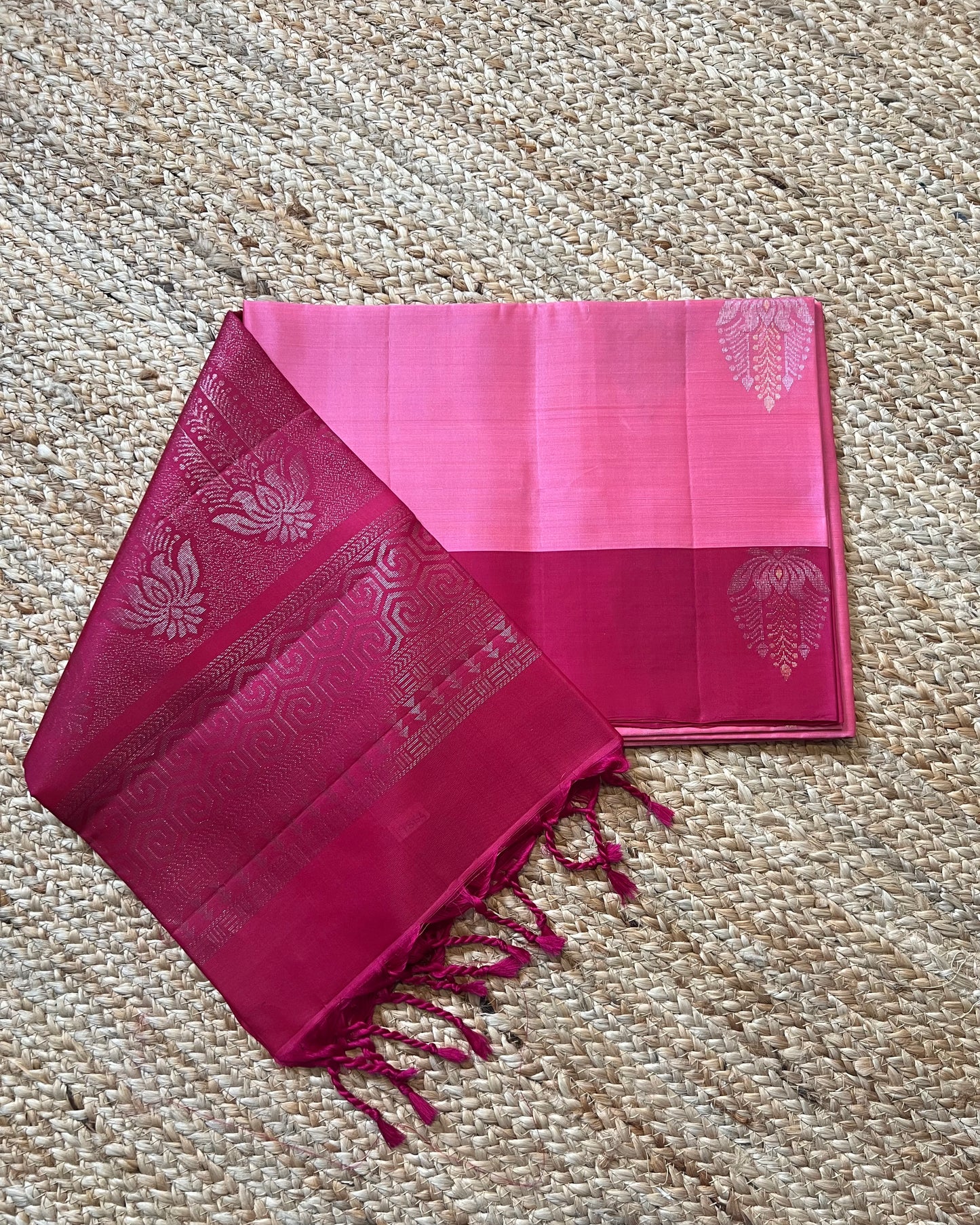 Pink Kanchi Pattu with contrast border