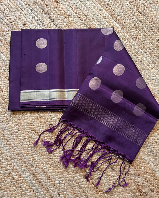 Kanchi Pattu with Round Butis