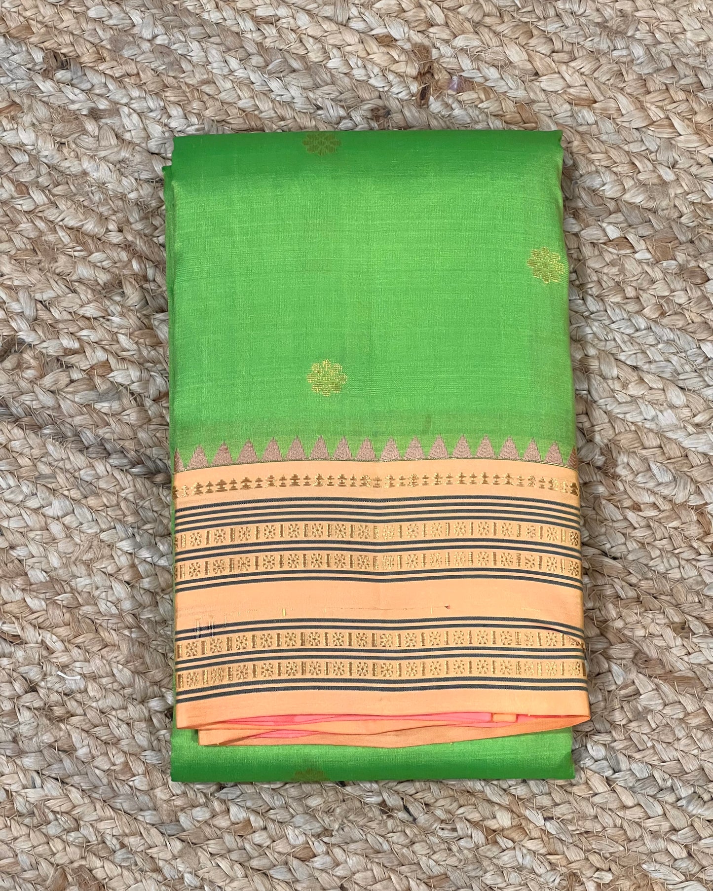 Narayanpet Pattu with butis