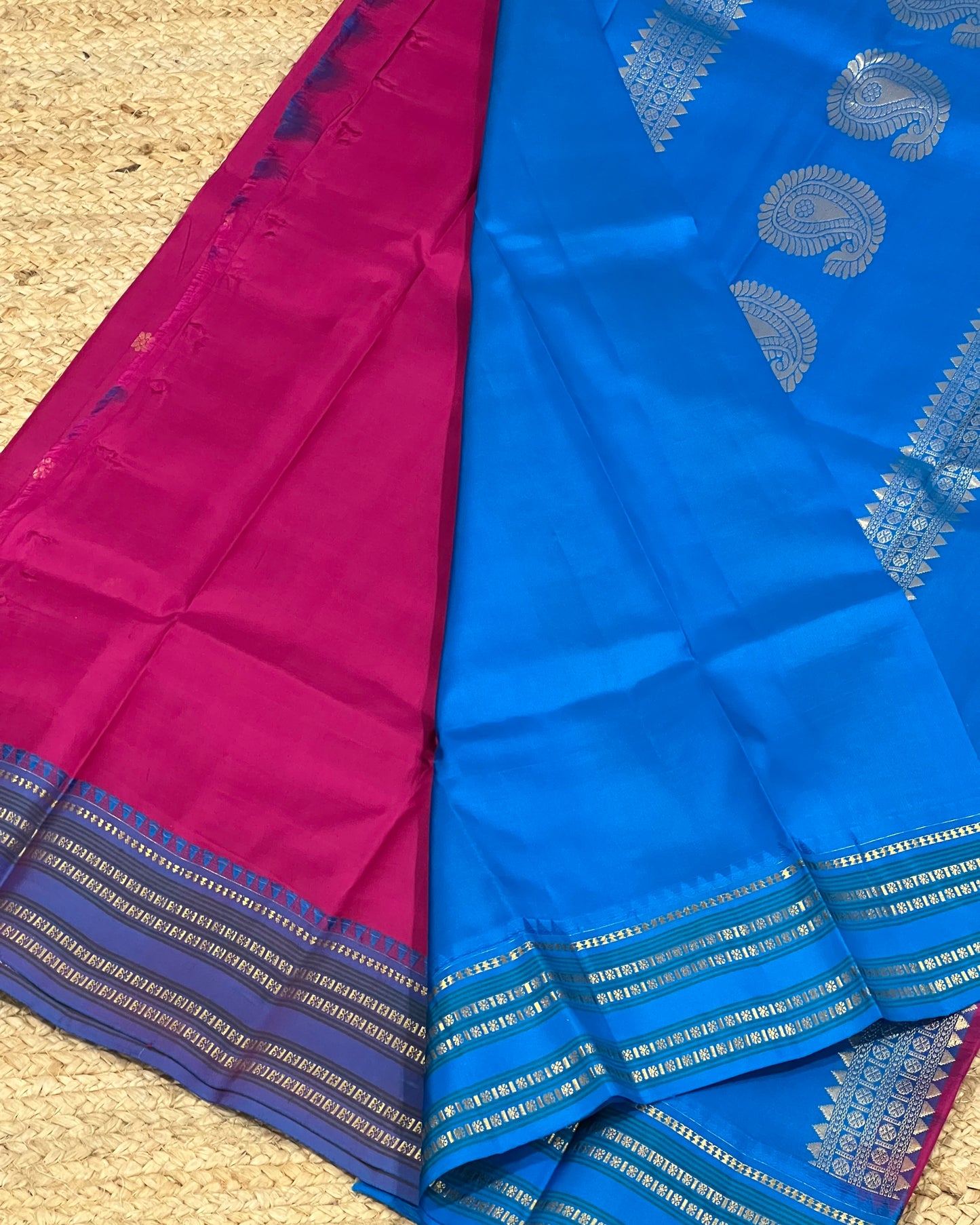 Narayanpet Pattu with butis